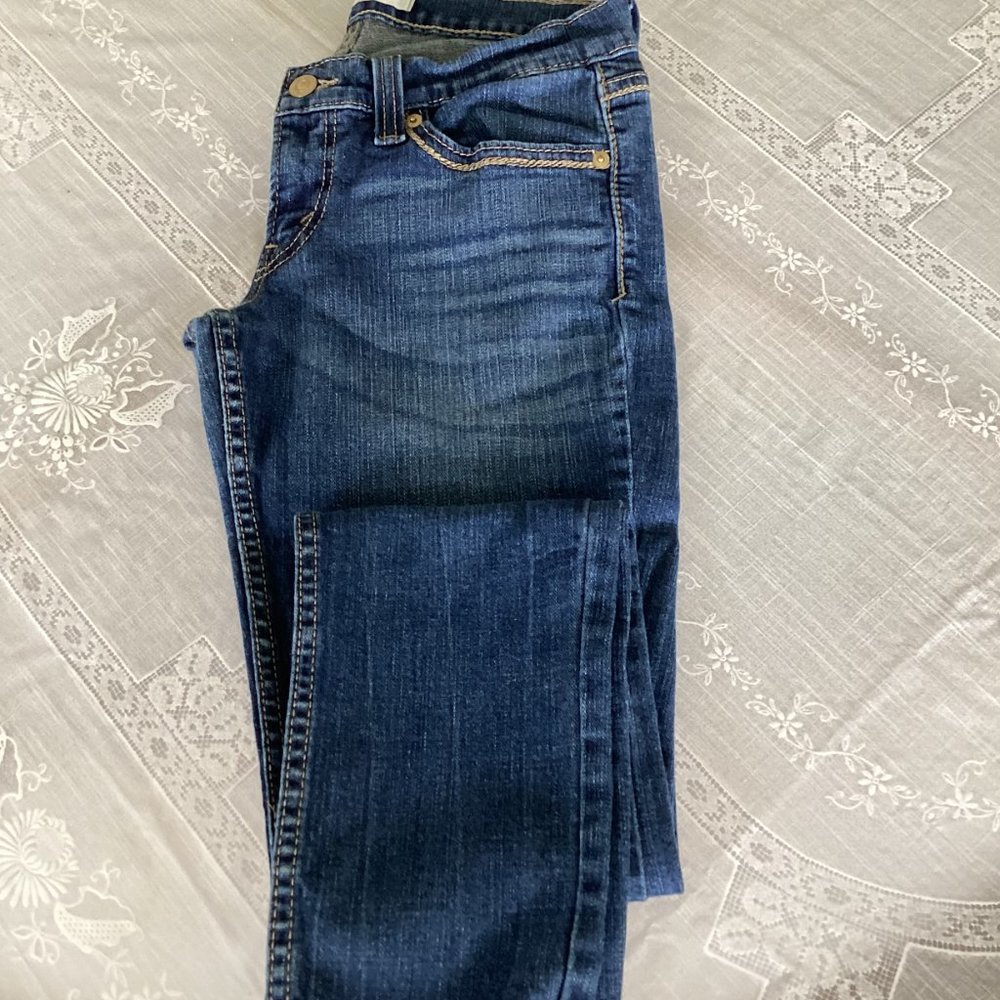 Jeans - Picture 2 of 3